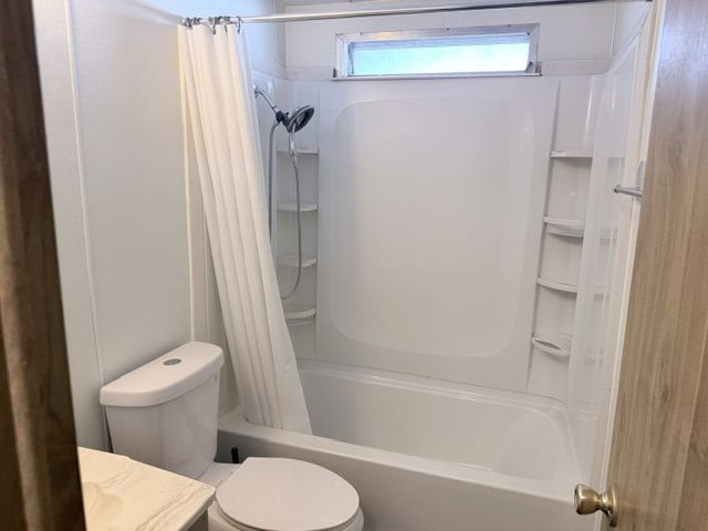 3104 E. BROADWAY, LOT #305