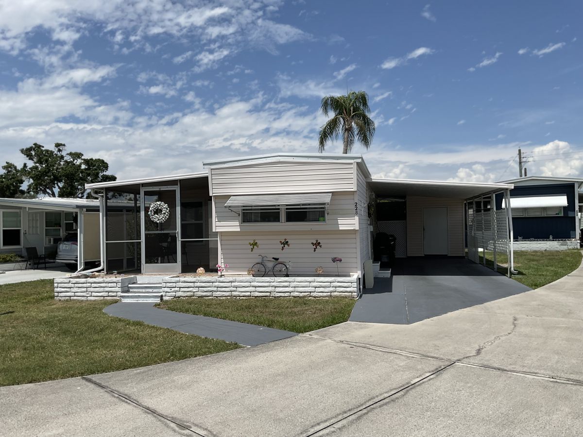 3901 Bahia Vista St. #228