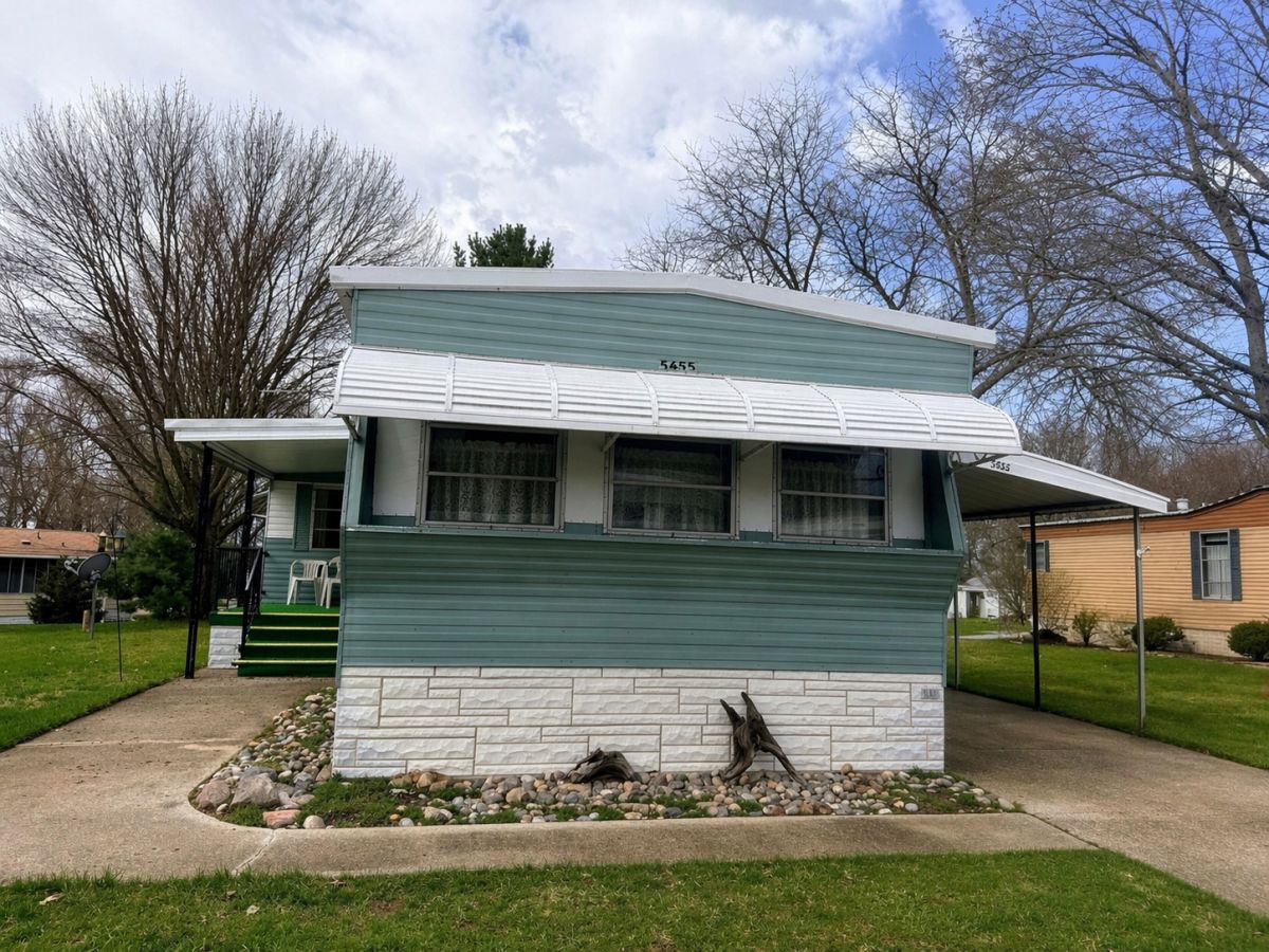 5655 North Seagull