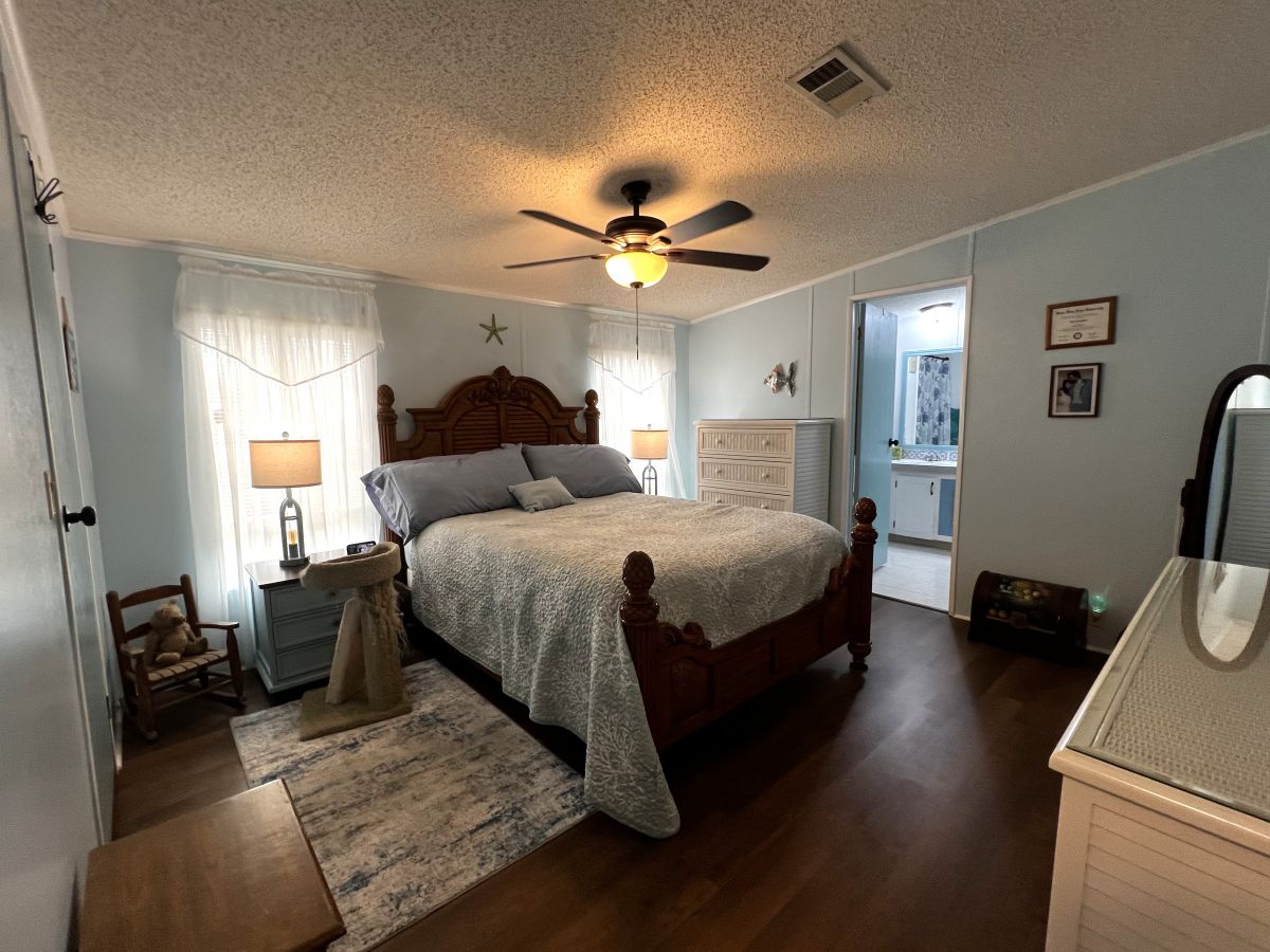 29200 S. Jones Loop Road #26
