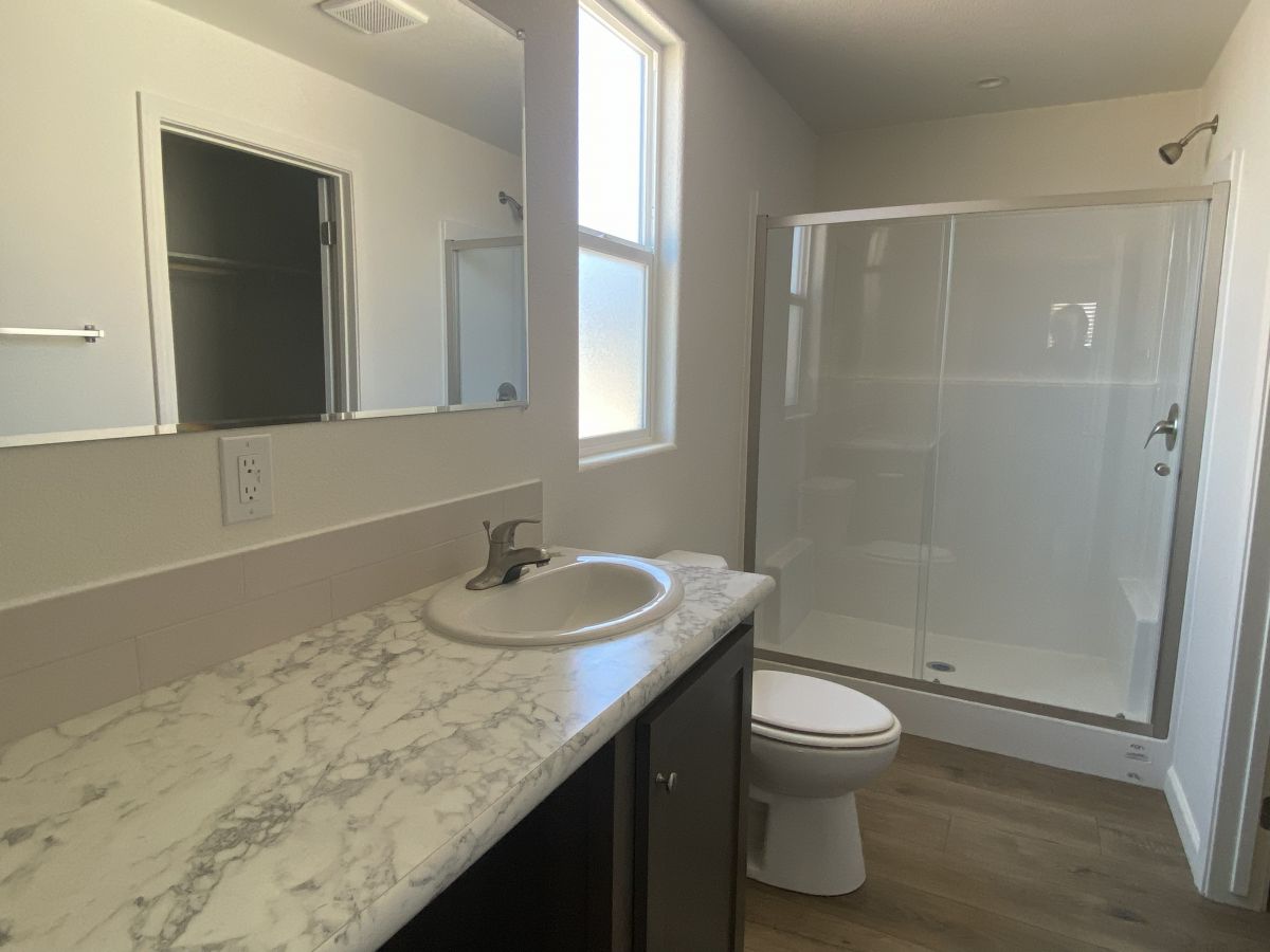 1110 North Henness Rd 2307