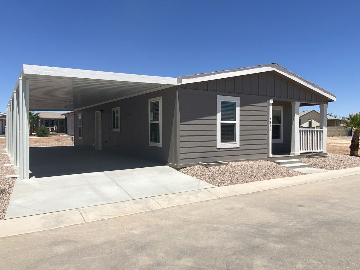 1110 North Henness Rd 2307