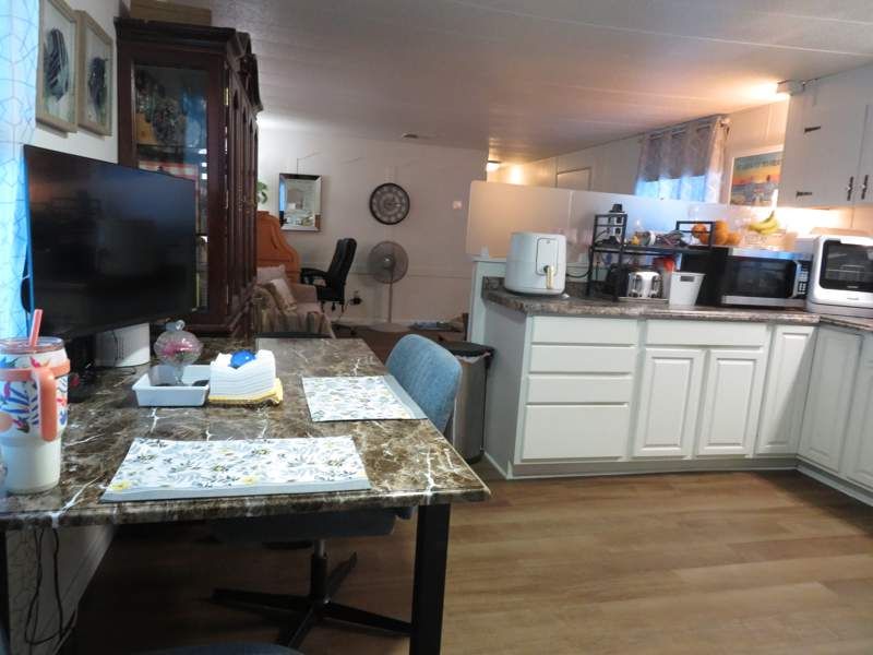 4065 E. University Drive #550