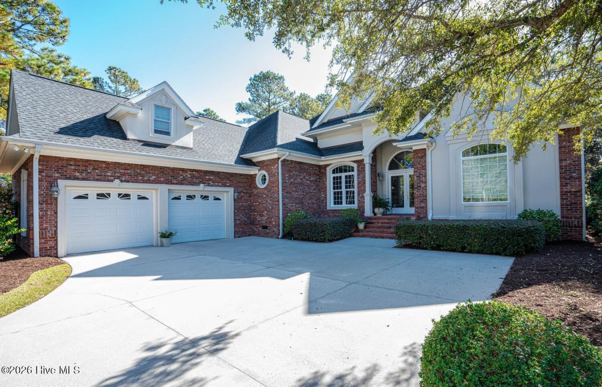523 Candlewick Lane