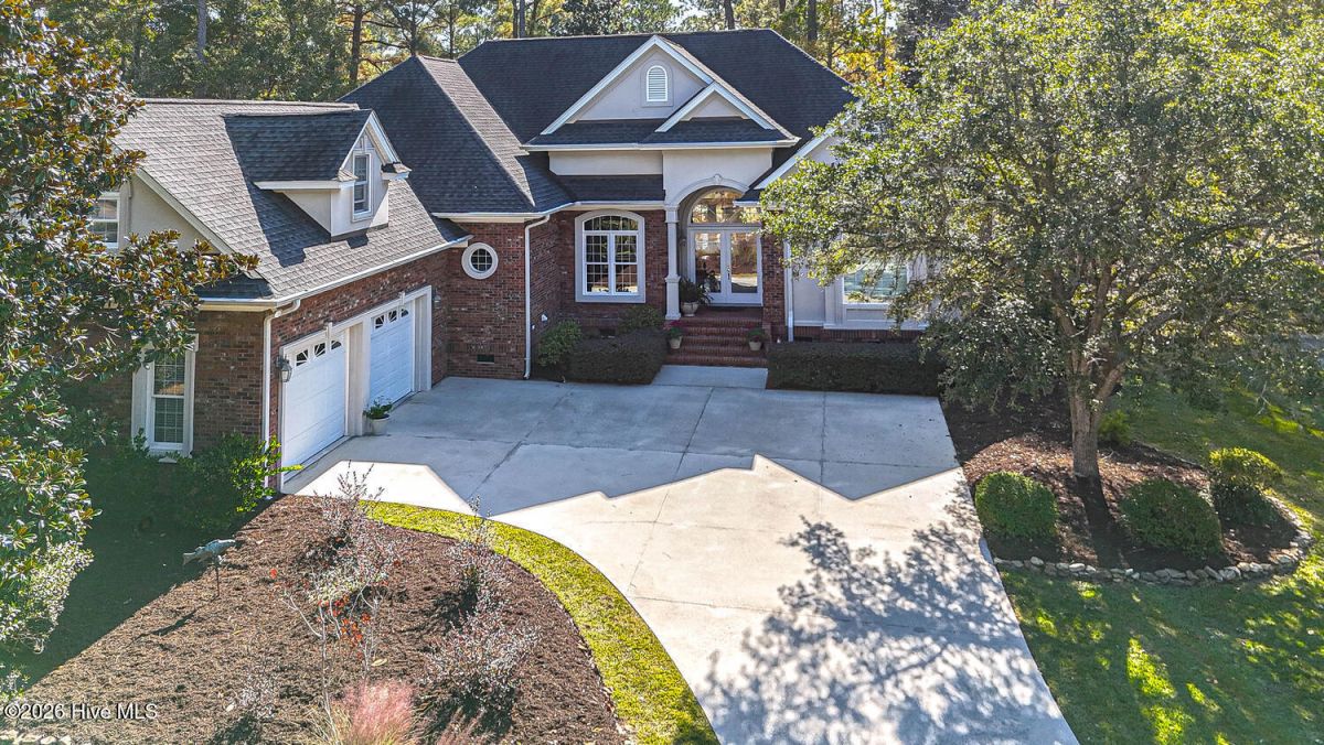 523 Candlewick Lane