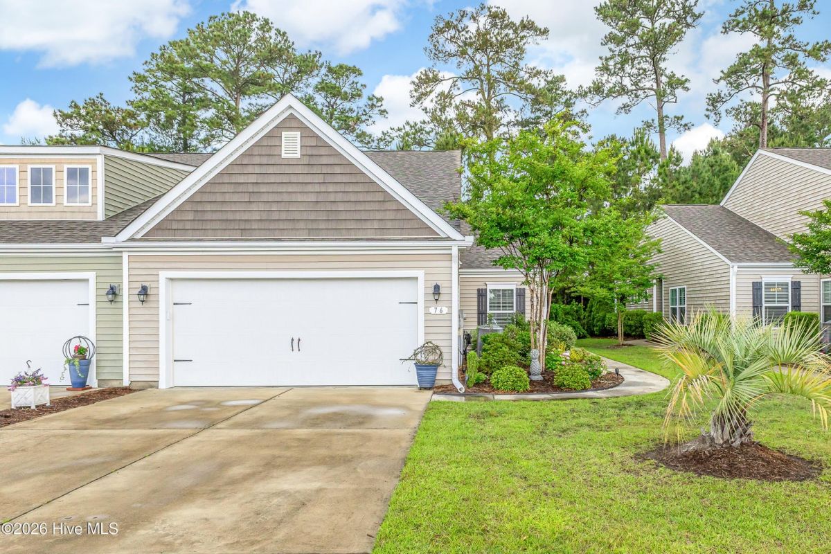 76 Calabash Lakes Boulevard
