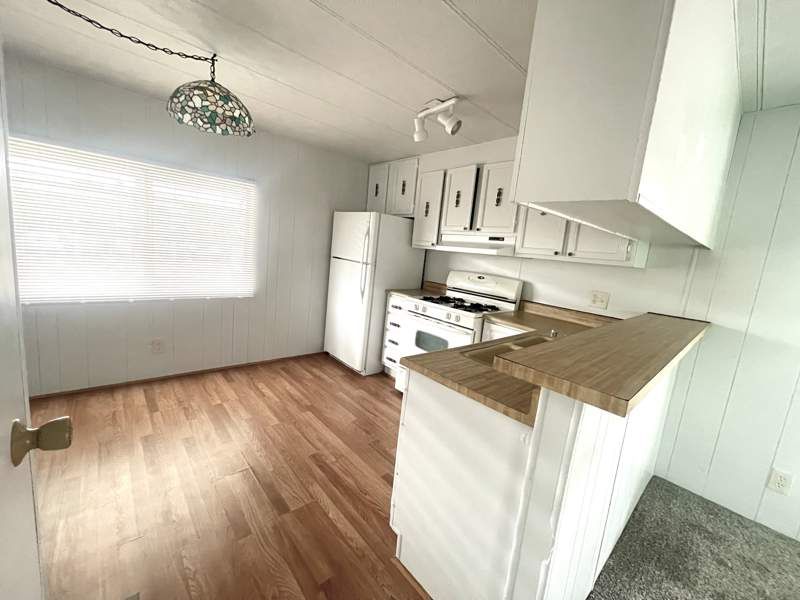 305 S. Val Vista Drive #252