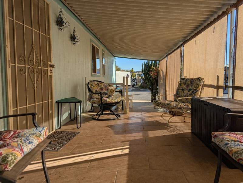 305 S. Val Vista Drive #114
