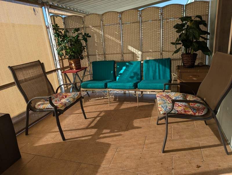 305 S. Val Vista Drive #114