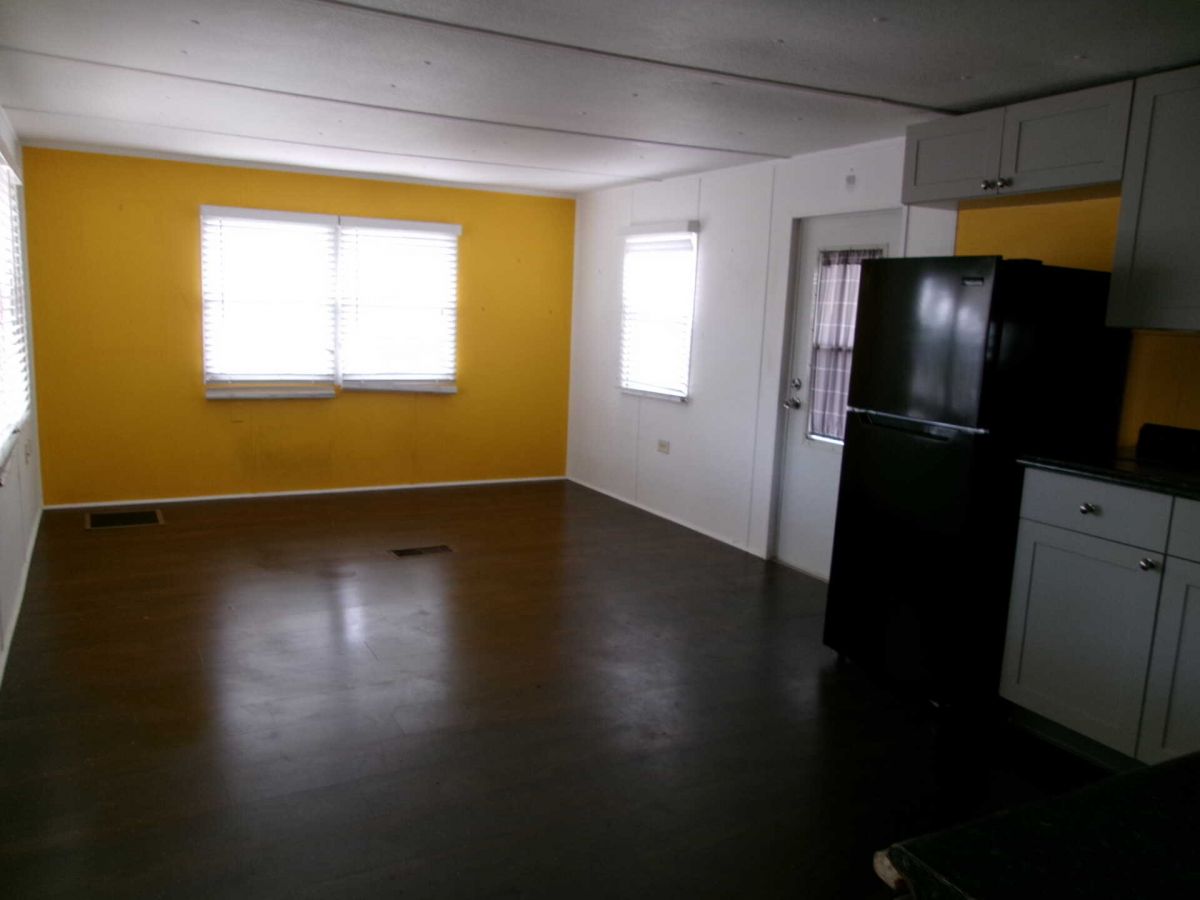 2701 34th St N. lot 304