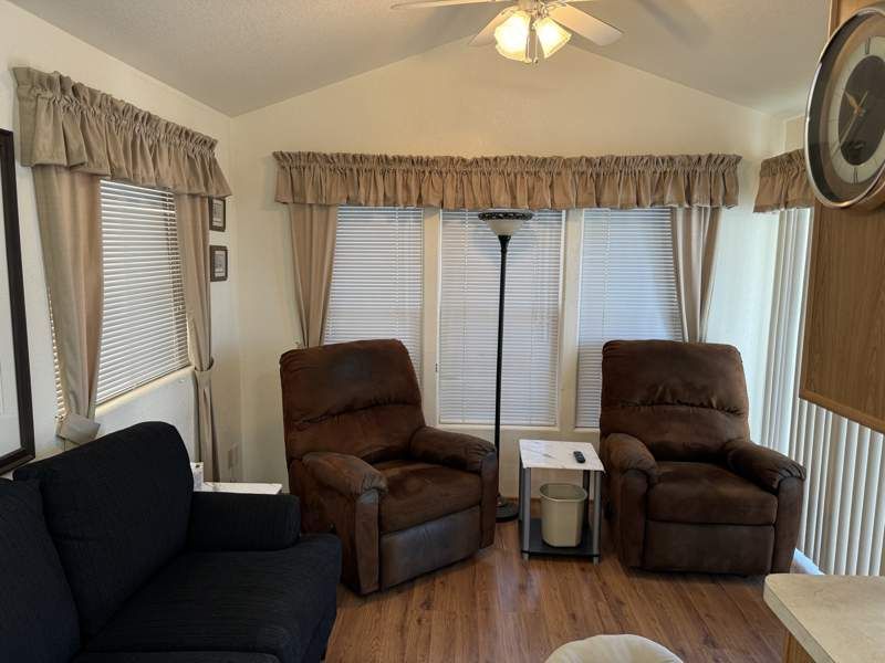 10442 N Frontage Rd #281