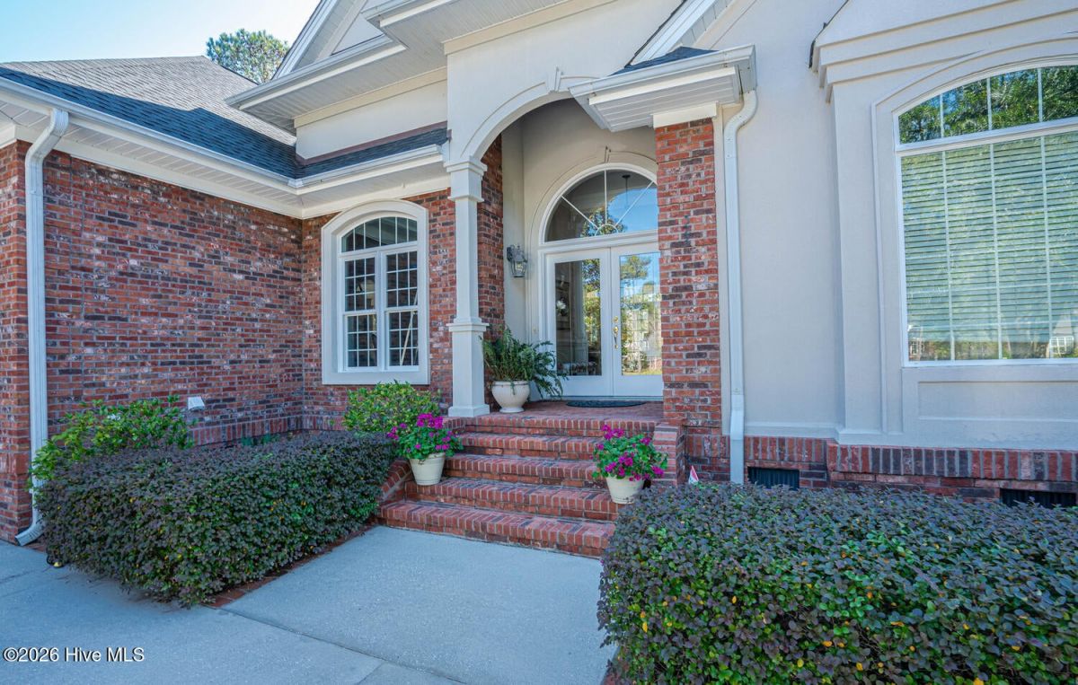 523 Candlewick Lane