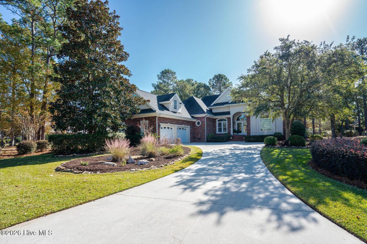 523 Candlewick Lane