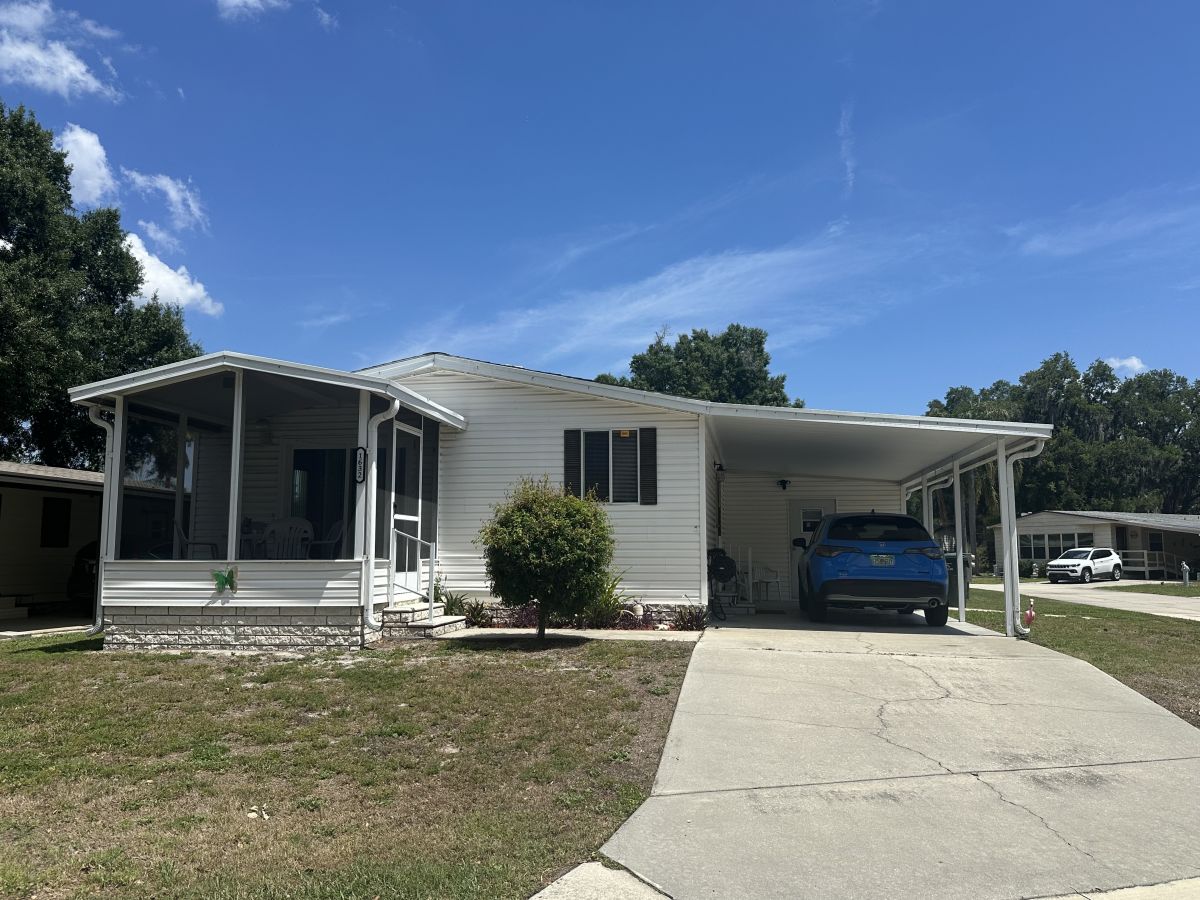 1632 Geranium Loop