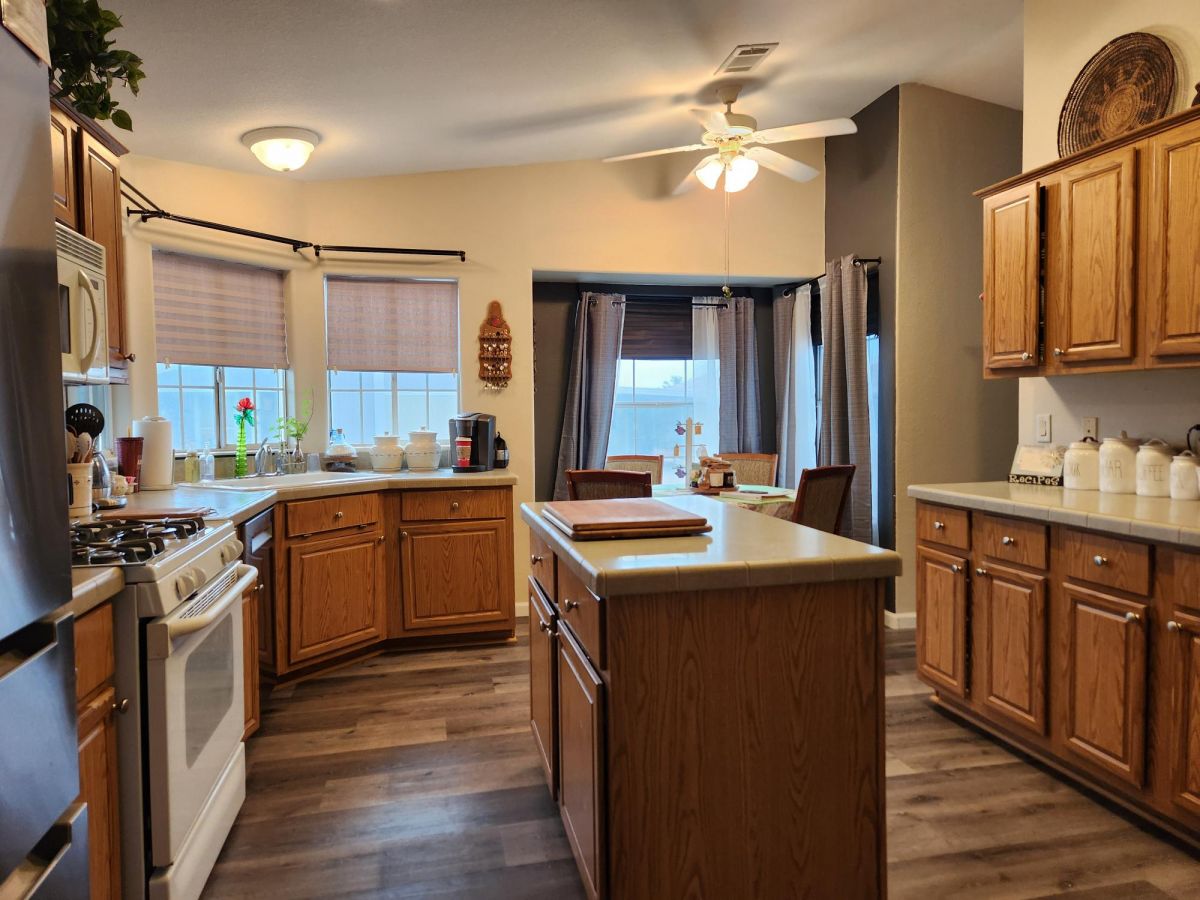 3700 S IRONWOOD DRIVE, #114