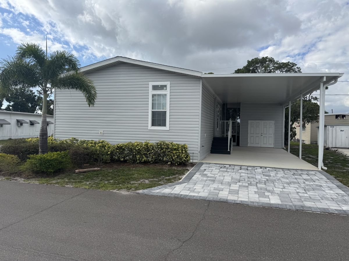 43 Jasmine Ave., Unit 43