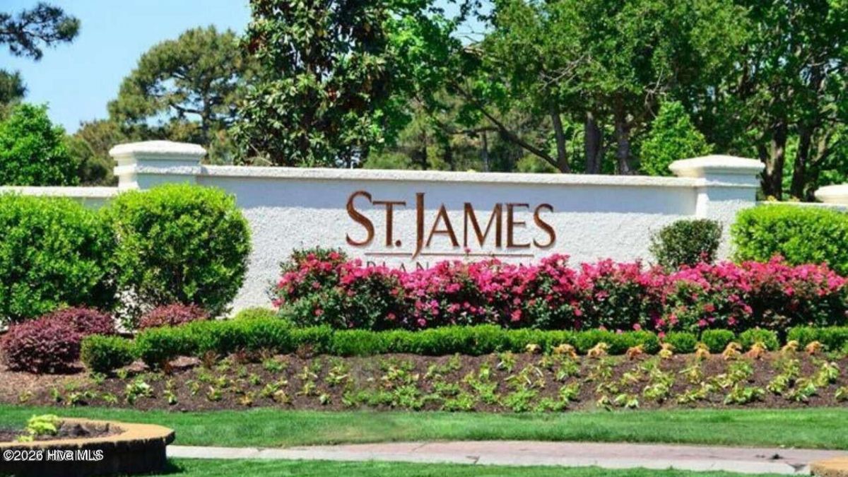 2555 St James Drive