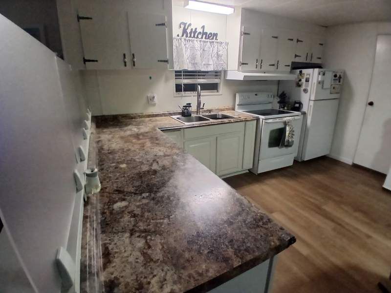4065 E. University Drive #550