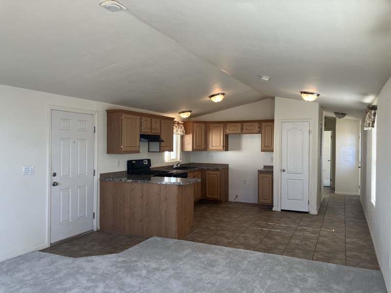 3833 N. Fairview Ave. # 76