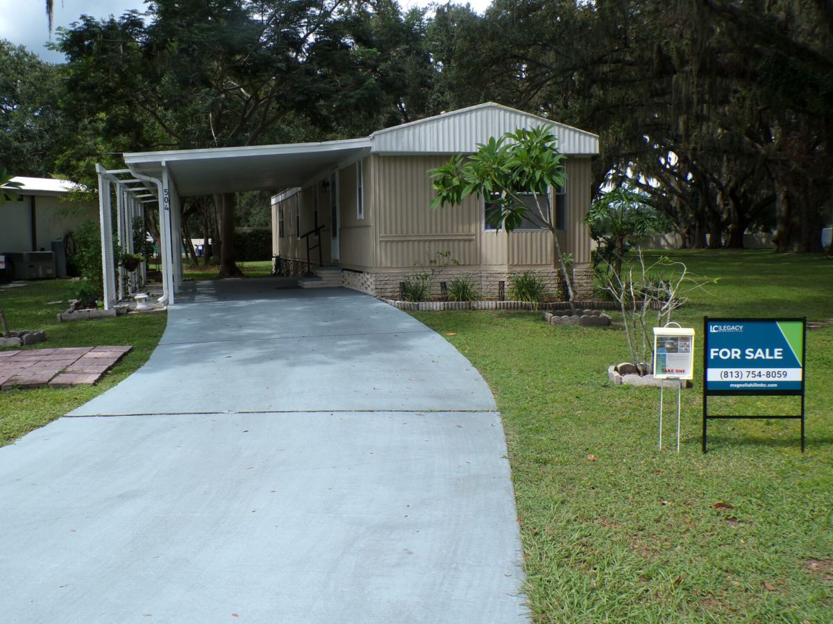 504 Skycrest Drive
