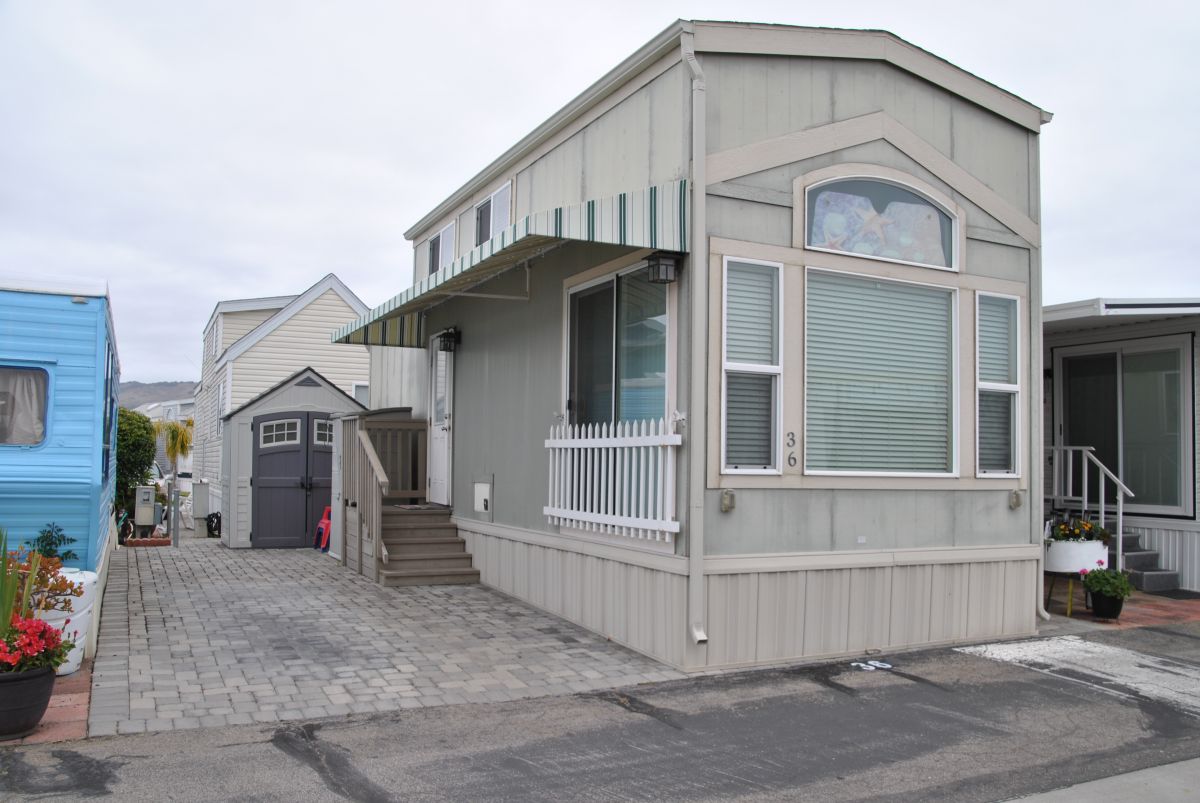 200 S. Dolliver St, Site 036