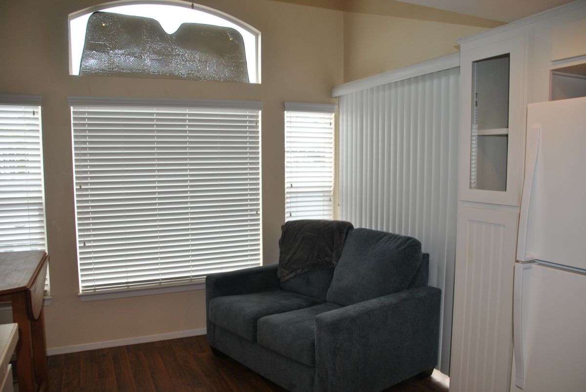 200 S. Dolliver St, Site 036