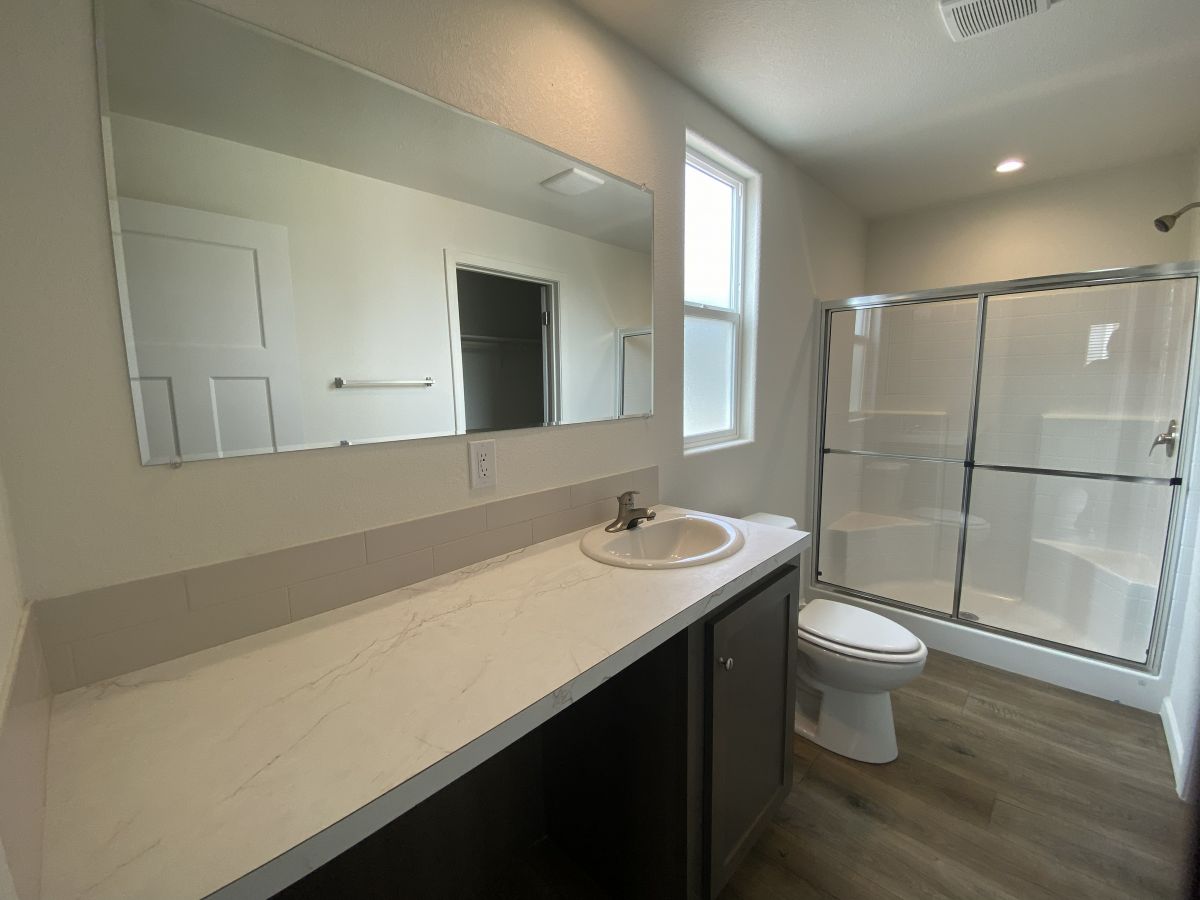 1110 North Henness Road, Site 02070