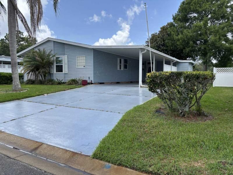 16 Beaver Lake Circle #3107