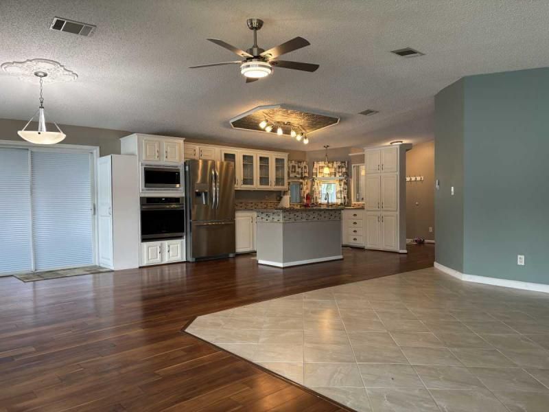 16 Beaver Lake Circle #3107