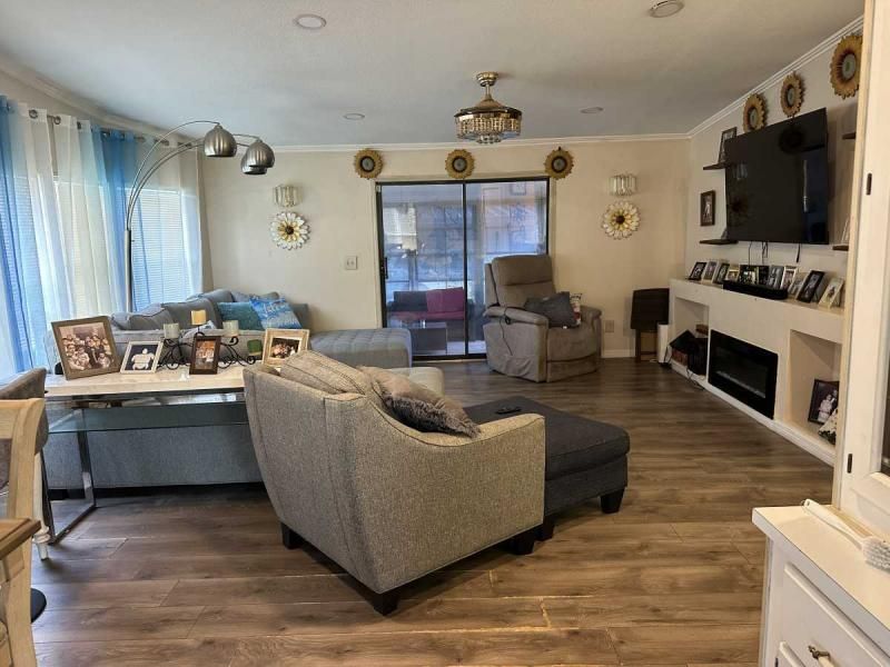 4464 Arlington Park Dr Lot #88