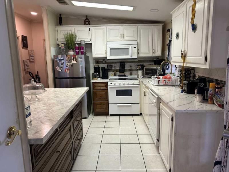 4464 Arlington Park Dr Lot #88