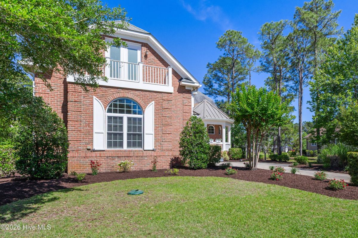 6656 Summerhill Glen