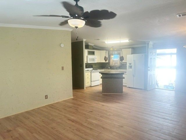 5200 28th Street North, #174