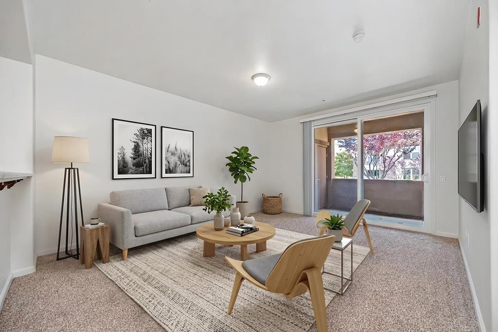 1530 Topanga Lane