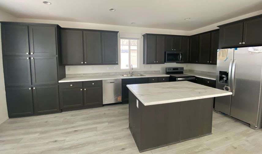 1110 North Henness Rd 2107