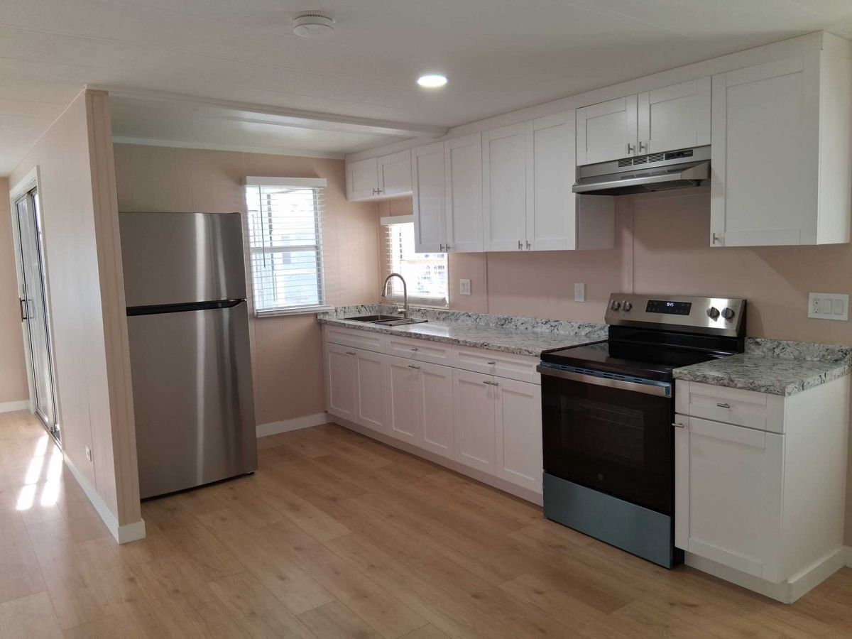 7403 46th Avenue N. Lot 255