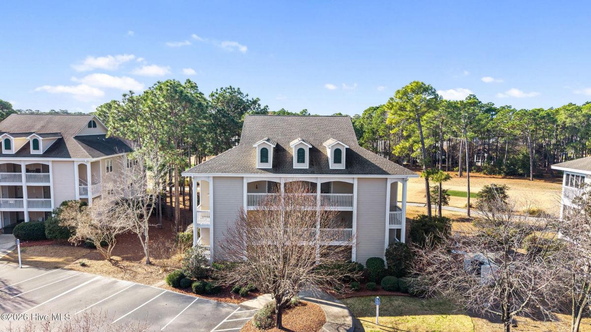3350 Club Villas Drive