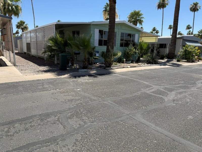 2050 W. Dunlap Ave #N264
