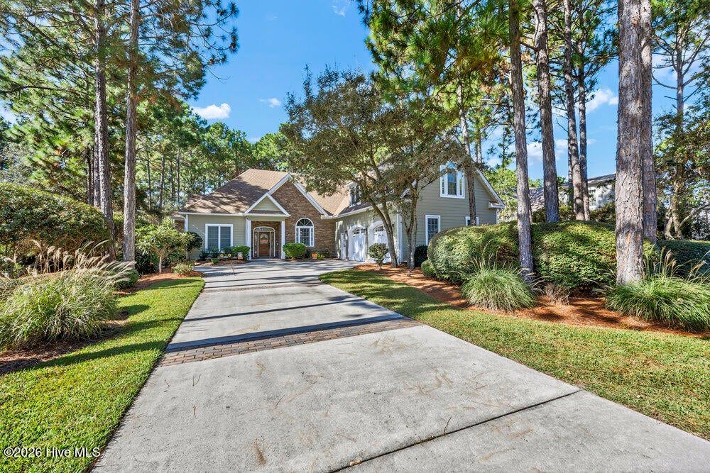 3807 Ridge Crest Drive