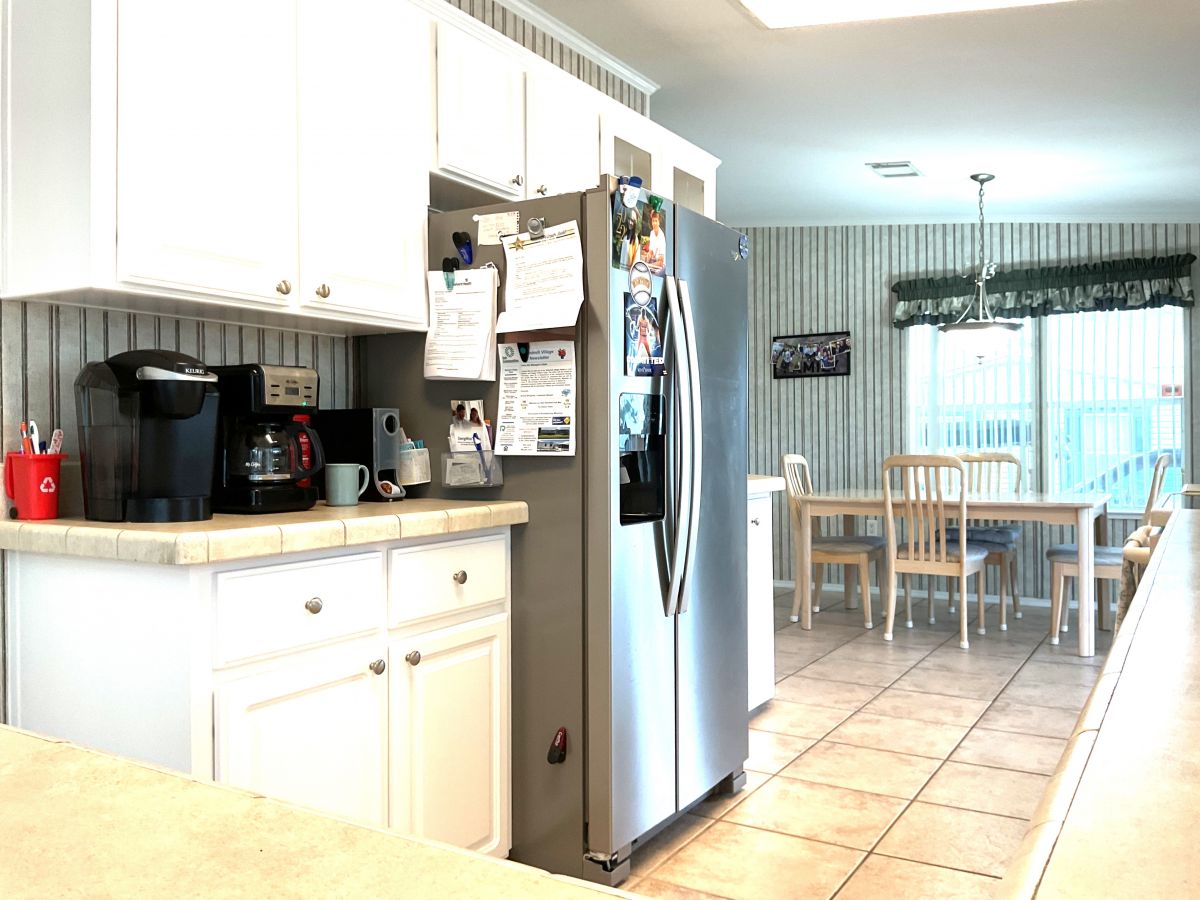 843 Blue Dolphin Ave