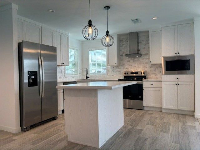 1116 Sleepy Hollow Road