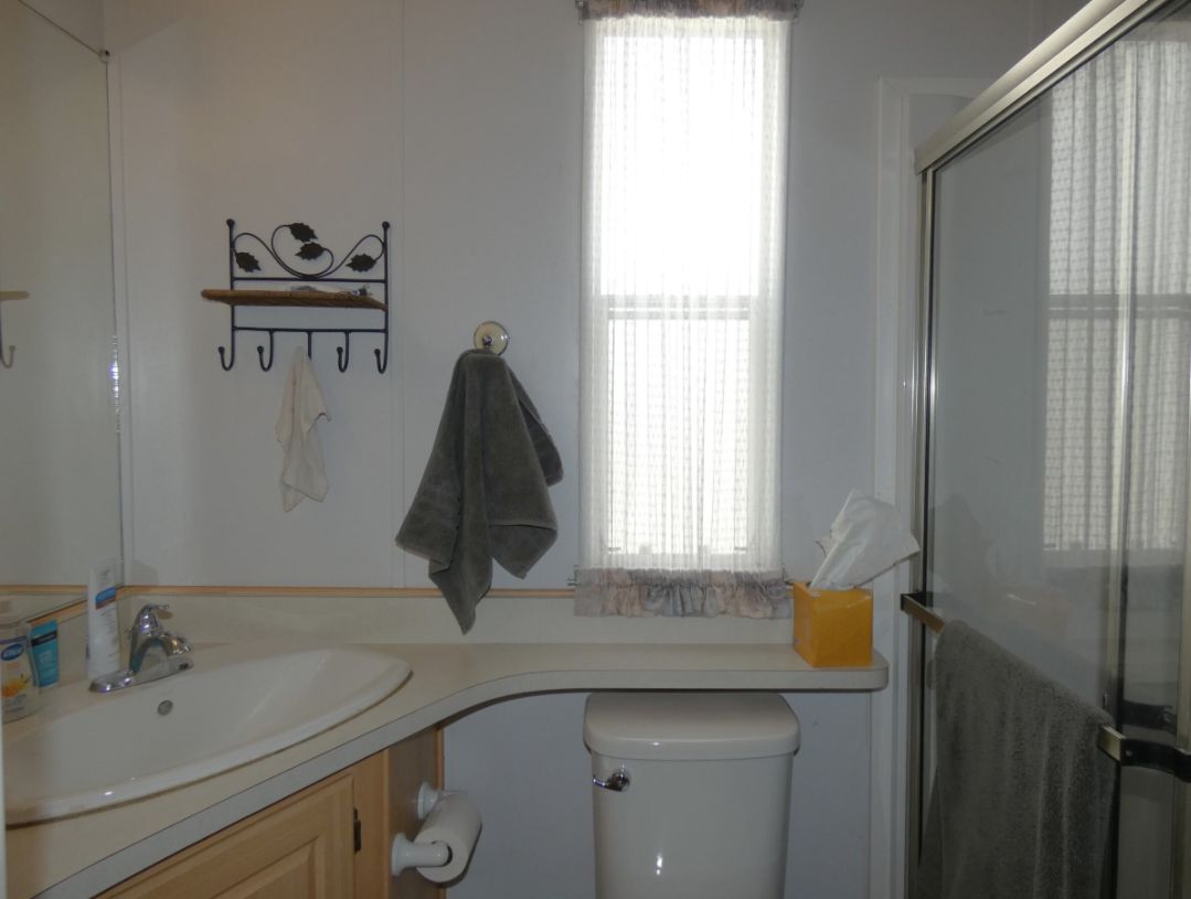 1110 North Henness Road, Site 936
