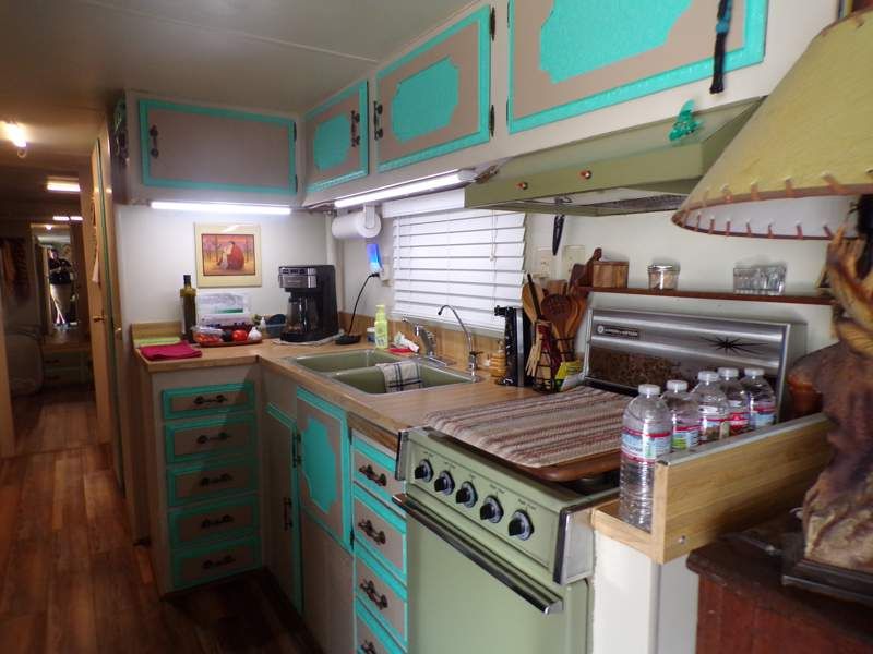1050 S. Arizona Blvd. #154