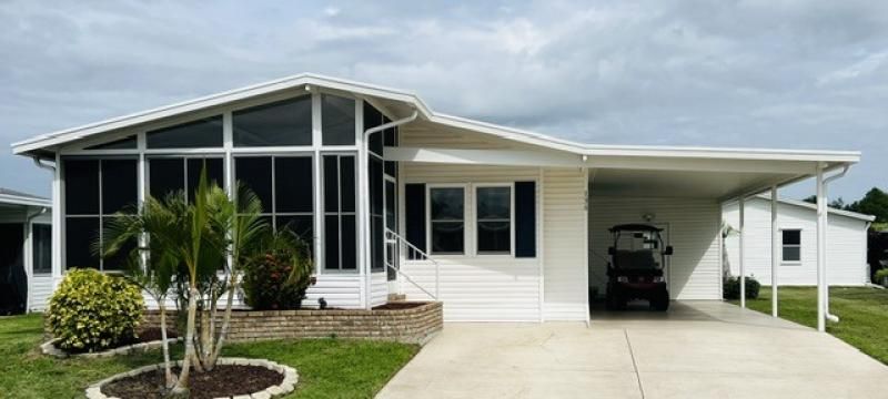 136 Begonia Terrace