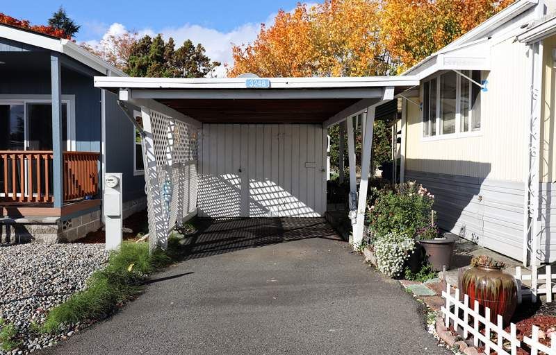 3248 S 180th Pl