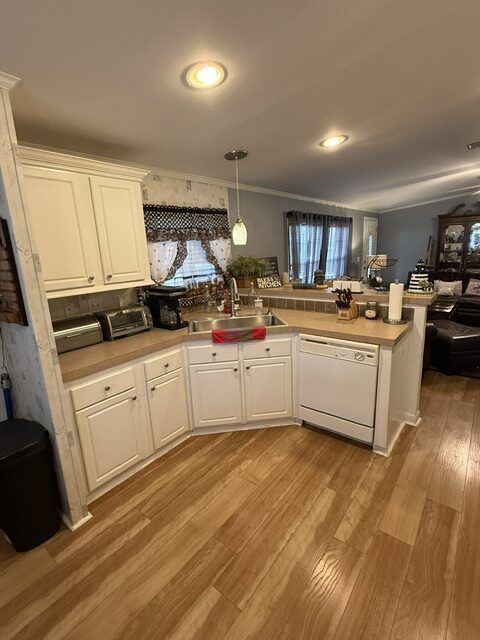 3825 Willaford Drive