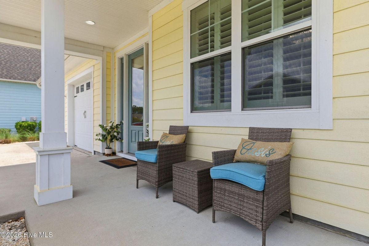 3215 Bay Winds Drive