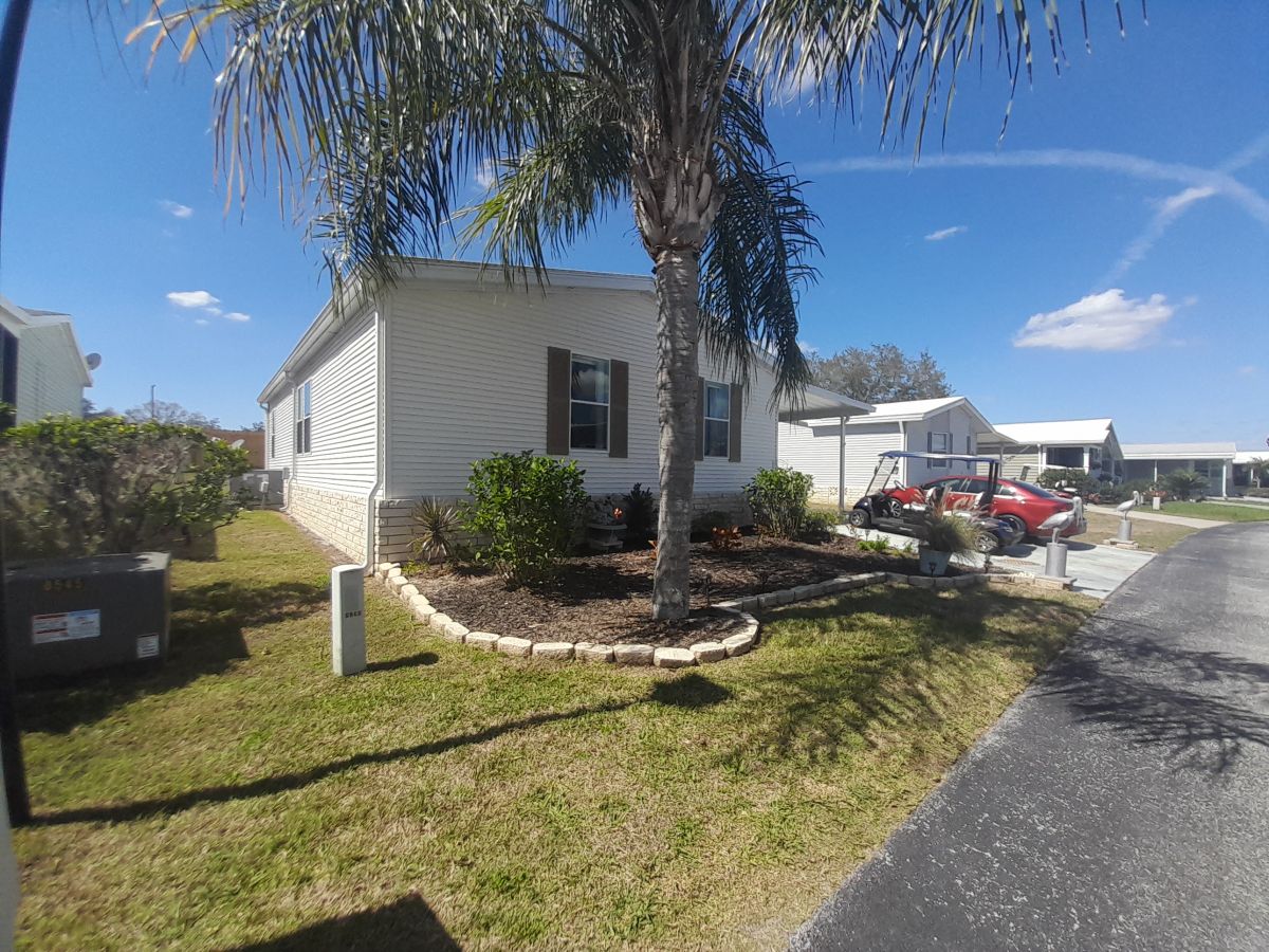 3929 Russian Olive Ln