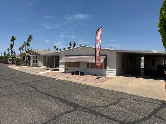 3104 E. BROADWAY, LOT #332
