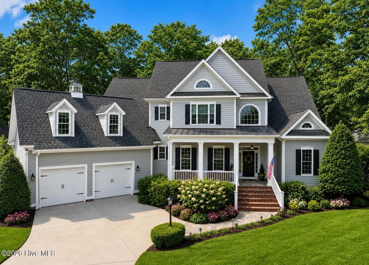 2764 Cedar Crest Drive